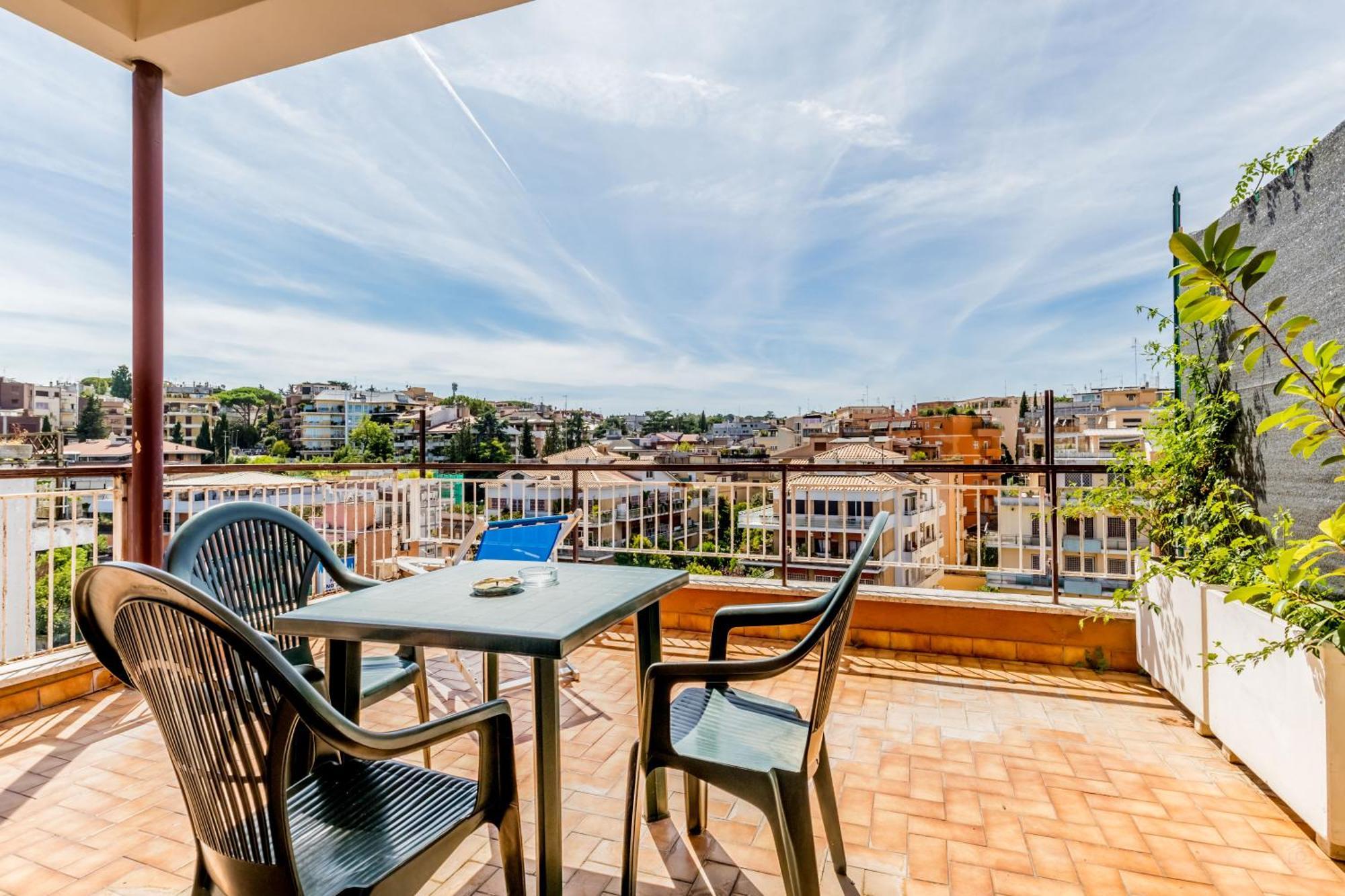 L'Attico Con Terrazza In Corso Francia Rome Exterior photo